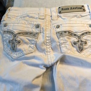 Rock revival Katie Capri